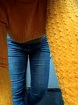 Snapshot of Sarita_7 chatting on 12.16.24 Sarita 7 online show from 12.16.24