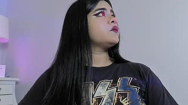 Snapshot of atena_hill chatting on 12.01.25 atena hill online show from 12.01.25