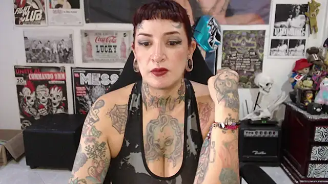 Rollyderolandia666 online show from 04.21.26