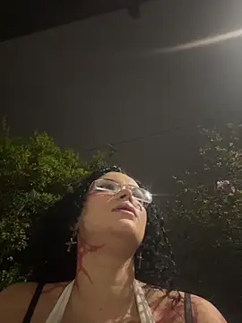 Snapshot of Electra_doll_ chatting on 11.29.25 Electra doll online show from 11.29.25