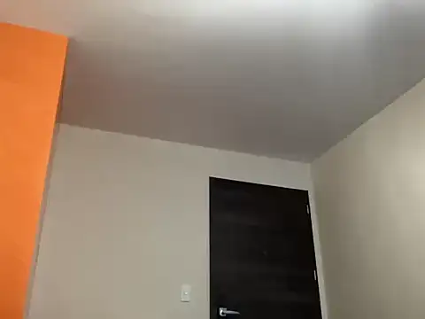 littlelatinhunter online show from 10.27.25