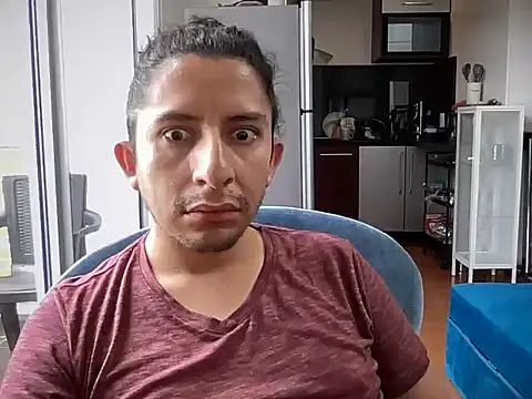 littlelatinhunter online show from 06.03.26