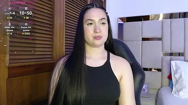 sofiaduque 26 online show from 02.20.25