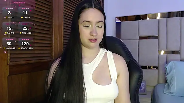 sofiaduque 26 online show from 02.25.25