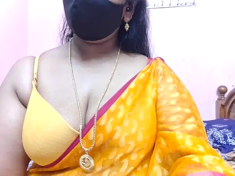 Snapshot of Pallavi-sri chatting on 04.02.26 Pallavi-sri online show from 04.02.26