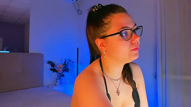 SelenaaSky online show from 12.21.24