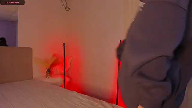 SelenaaSky online show from 02.08.25