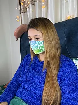 Snapshot of Jen_jennyy1 chatting on 12.31.24 Jen jennyy1 online show from 12.31.24