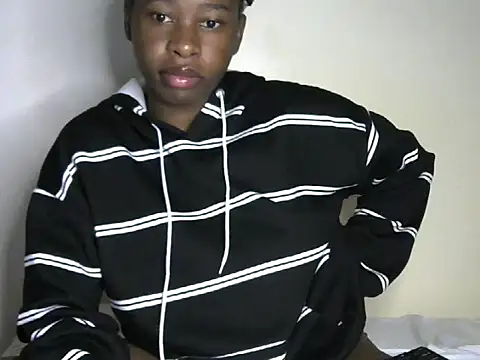 Novah  online show from 04.22.26