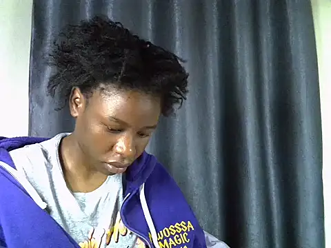 Snapshot of Novah_ chatting on 07.09.26 Novah online show from 07.09.26