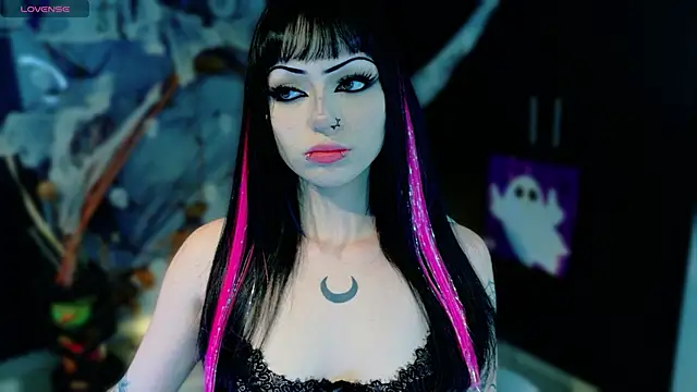 Madison Jackson online show from 10.14.25