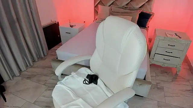 Snapshot of nakamura_sam chatting on 12.19.24 nakamura sam online show from 12.19.24