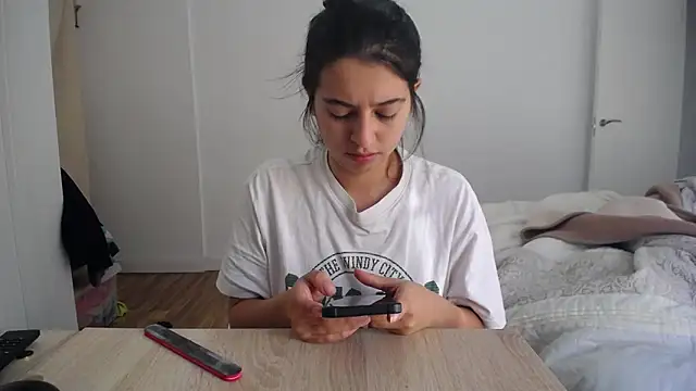 Snapshot of Contantin_helena chatting on 12.24.24 Contantin helena online show from 12.24.24