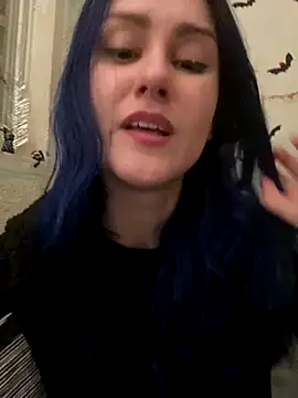 Snapshot of Erotic_Synth_Goddess chatting on 12.04.24 Erotic Synth Goddess online show from 12.04.24