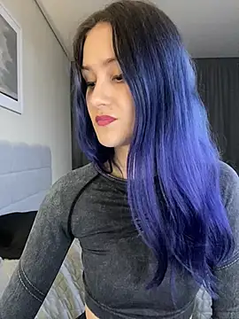 Snapshot of Erotic_Synth_Goddess chatting on 01.01.25 Erotic Synth Goddess online show from 01.01.25