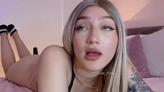 Giaa Ross online show from 02.17.25