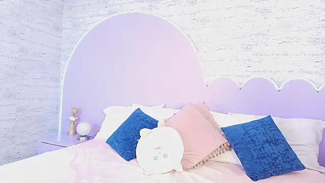 Giaa Ross online show from 01.14.26