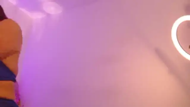 AmeliaMarss online show from 04.23.26