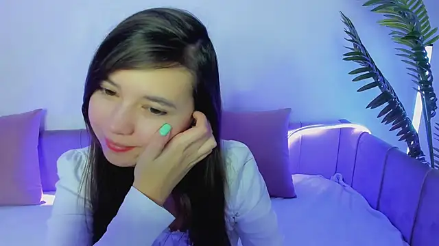 Lina Brownie online show from 01.09.25