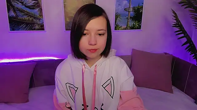 Lina Brownie online show from 01.20.25