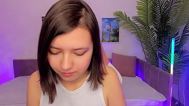 Lina Brownie online show from 03.09.25