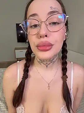 fuckdoll 18 online show from 10.23.25