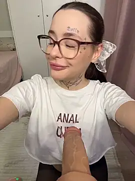 fuckdoll 18 online show from 12.17.25