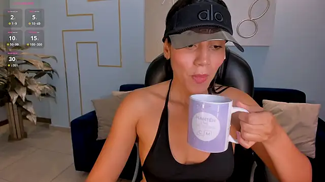 CharlotteCox  online show from 02.10.25