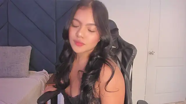 sarita hills online show from 02.14.25