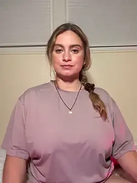 Sophie Raegan online show from 05.05.26