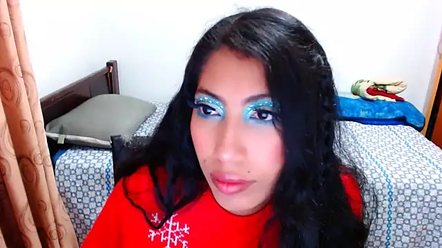 Snapshot of sofia_rosse4 chatting on 11.17.25 sofia rosse4 online show from 11.17.25