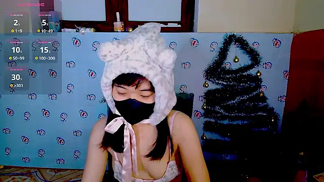   Saphia   online show from 12.06.24