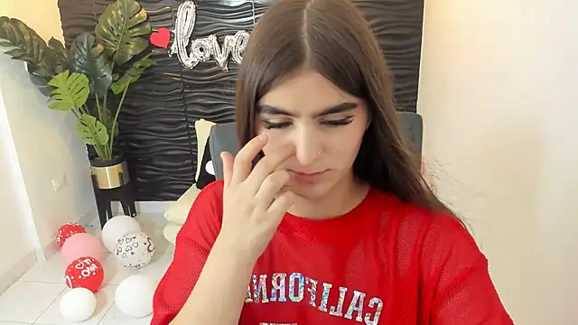 sofia 44 online show from 02.22.25