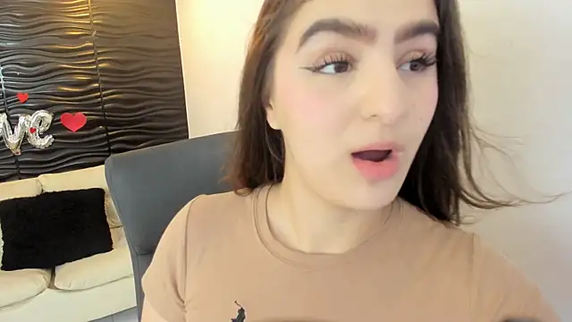 sofia 44 online show from 04.25.26