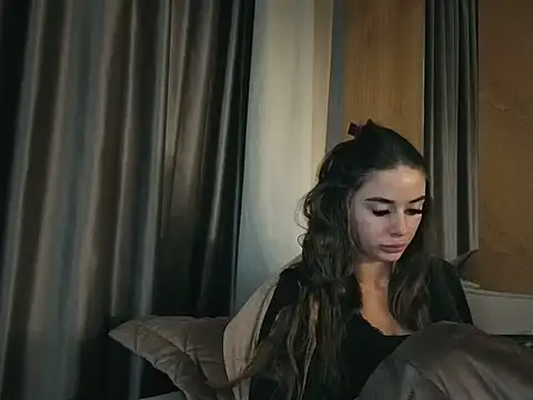 your bunnygirl online show from 10.22.25