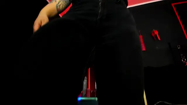 CharlotteScotte online show from 11.12.25