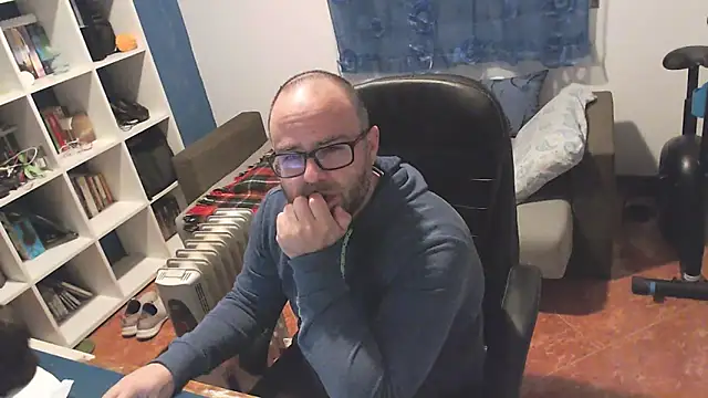 ravingr4d4 online show from 03.04.25