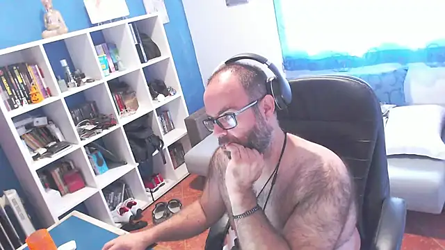 ravingr4d4 online show from 10.07.25