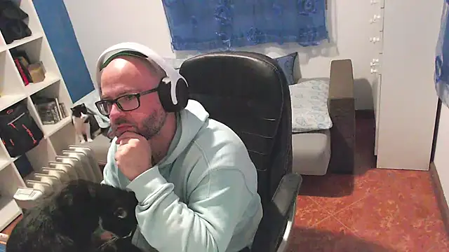 ravingr4d4 online show from 03.08.26