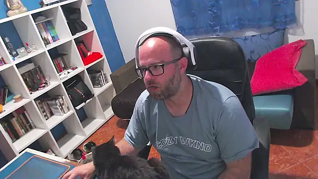 ravingr4d4 online show from 06.05.26