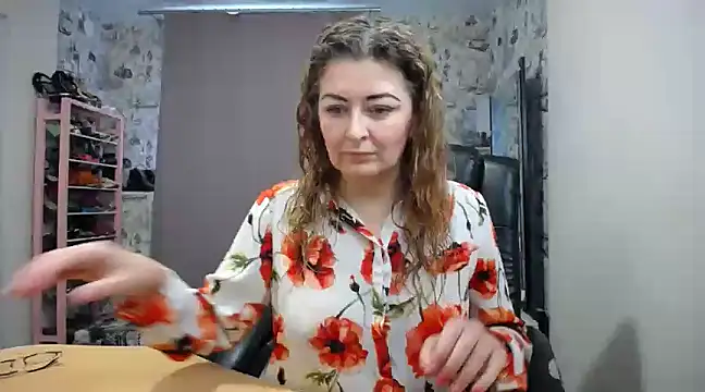 Snapshot of Helen1974 chatting on 02.17.25 Helen1974 online show from 02.17.25