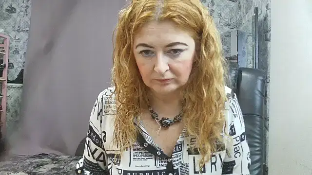 Snapshot of Helen1974 chatting on 11.24.25 Helen1974 online show from 11.24.25