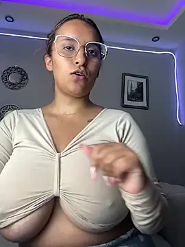 Seized lust online show from 03.09.25