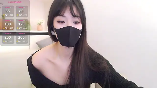 Snapshot of Duludulu_007 chatting on 02.23.26 Duludulu 007 online show from 02.23.26