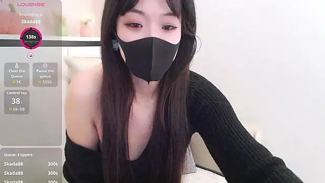 Snapshot of Duludulu_007 chatting on 02.24.26 Duludulu 007 online show from 02.24.26