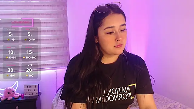 Megan FE online show from 12.19.24