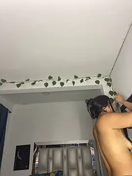 Sussy Bell01 online show from 01.27.25