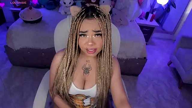 conny  curly online show from 03.21.25