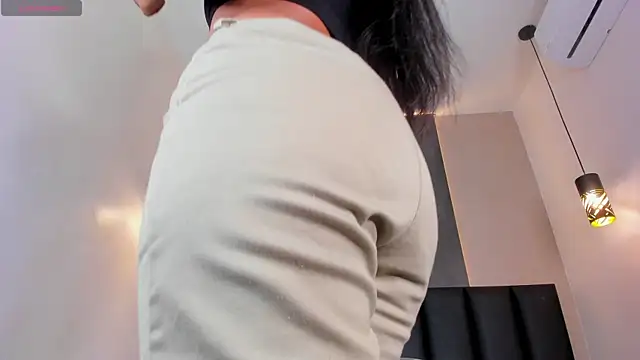 rachellmartinez online show from 11.24.25