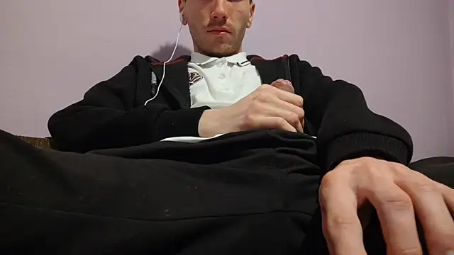  Hocthus  online show from 02.04.25